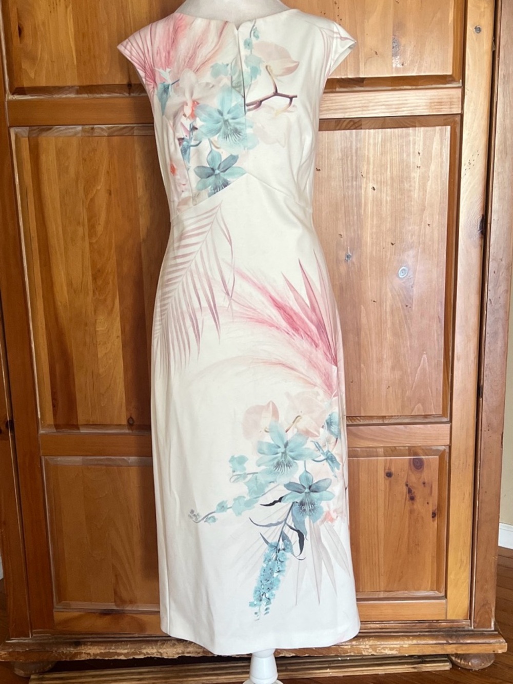 Ted Baker Soozie Floral Midi Sheath Dress with Pink & Blue Sz US 10 Or Ted Sz 4 - Picture 2 of 9